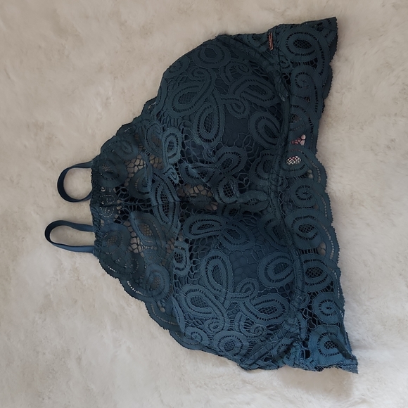 Pink by Victoria's Secret Push_Up Floral Lace Bralette Size Small - Picture 1 of 10